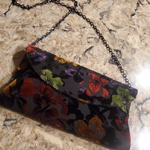 Steve Madden clutch with chain burn out velvet multicolor